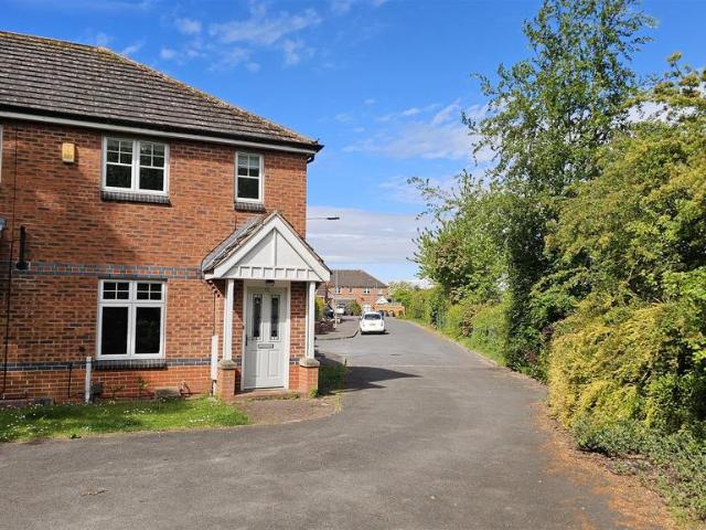 House for rent in Barton In Fabis, East Midlands