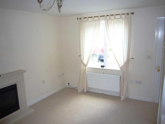 Townhouse for rent in Frodingham, Dragonby