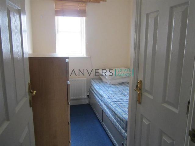 Townhouse for rent in Black Friars, Leicester