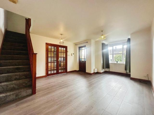 Townhouse for rent in Castle and Priory Precinct, Bare