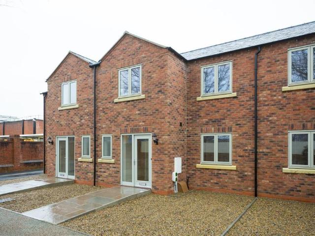 House for rent in The Groves, High Field
