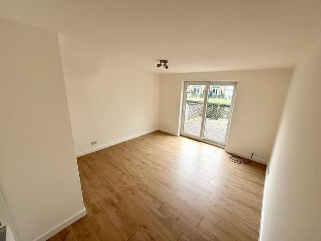 Townhouse for rent in Castleward, Pride Park