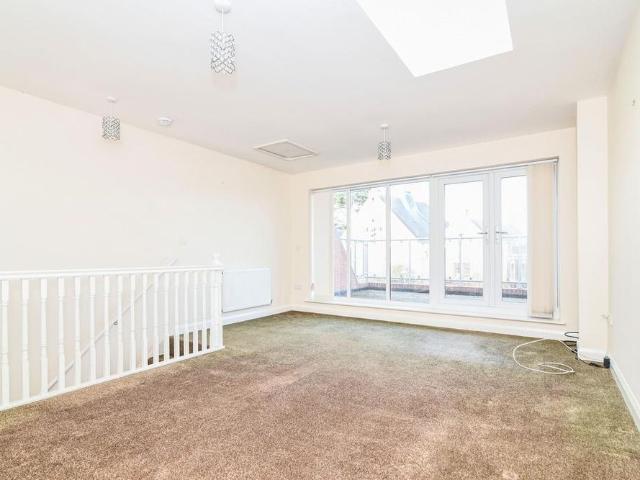 Townhouse for rent in Barbourne, Worcester