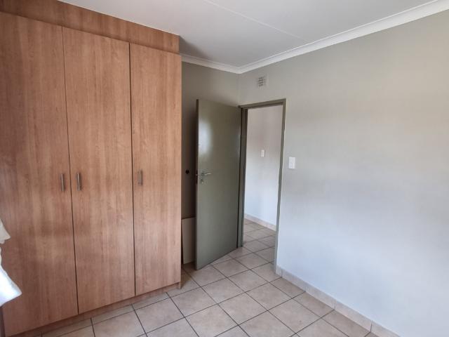 Townhouse for rent in Soweto, Gauteng