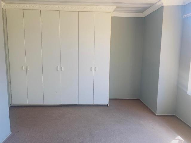 Townhouse for rent in Akasia, Gauteng