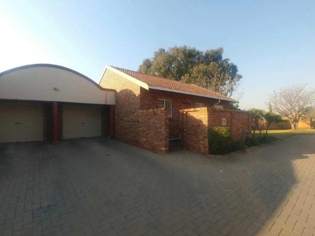 House for rent in The Reeds, Gauteng