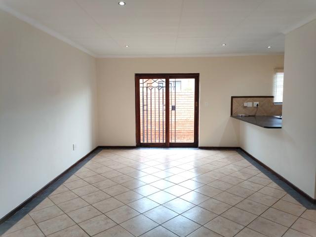 Townhouse for rent in Kungwini, Gauteng