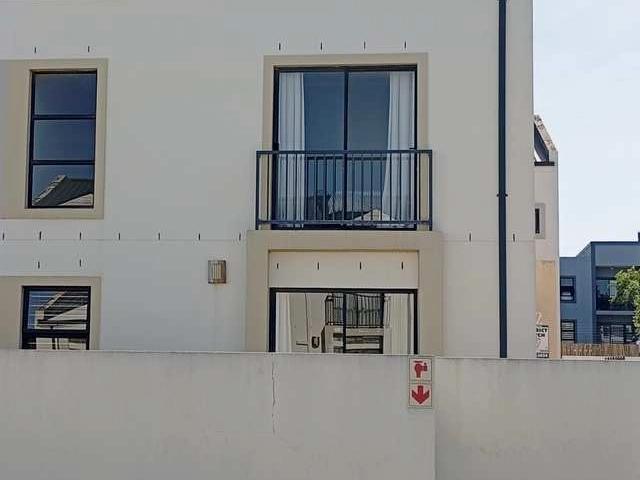 House for rent in Woodbridge Island, Milnerton