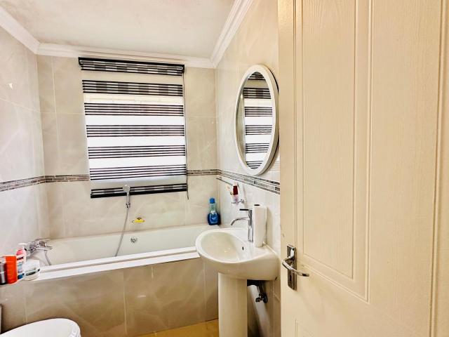 Townhouse for rent in Ekurhuleni, Gauteng