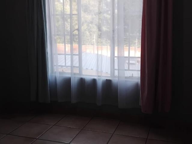 Townhouse for rent in Ekurhuleni, Gauteng