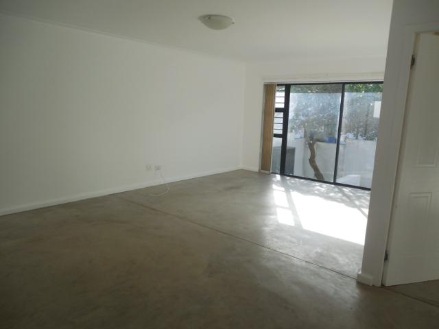 Townhouse for rent in West Coast, Britannia Bay
