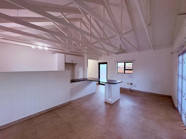 Townhouse for rent in Doornpoort, Gauteng