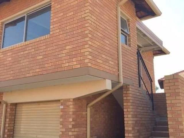 House for rent in Waterkloof, Gauteng