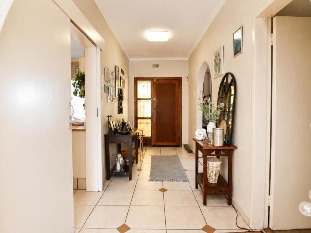Townhouse for rent in Ekurhuleni, Gauteng