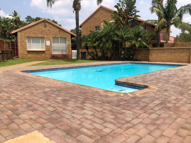 House for rent in Faerie Glen, Gauteng