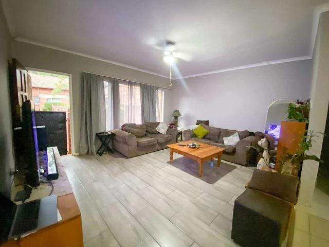 House for rent in Faerie Glen