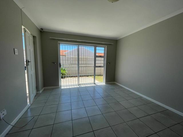 Townhouse for rent in Port Elizabeth, Eastern Cape