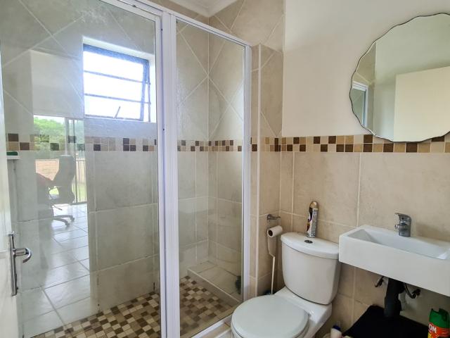 Townhouse for rent in Gonubie, Eastern Cape