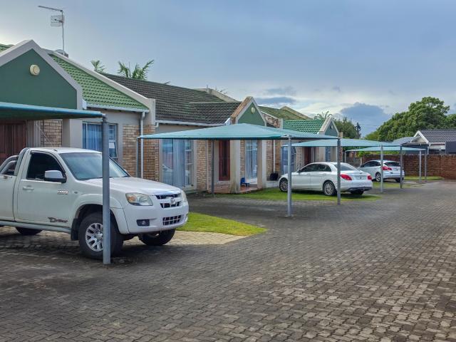 Townhouse for rent in Gonubie, Eastern Cape