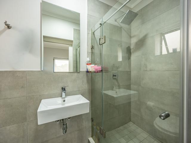 Townhouse for rent in Waterkloof, Gauteng