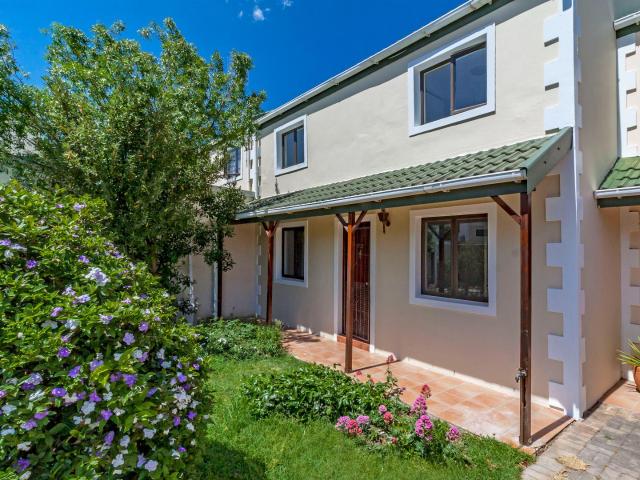 Townhouse for rent in Western Cape