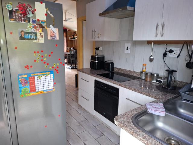 Townhouse for rent in Ugu District Municipality, Kwazulu-natal