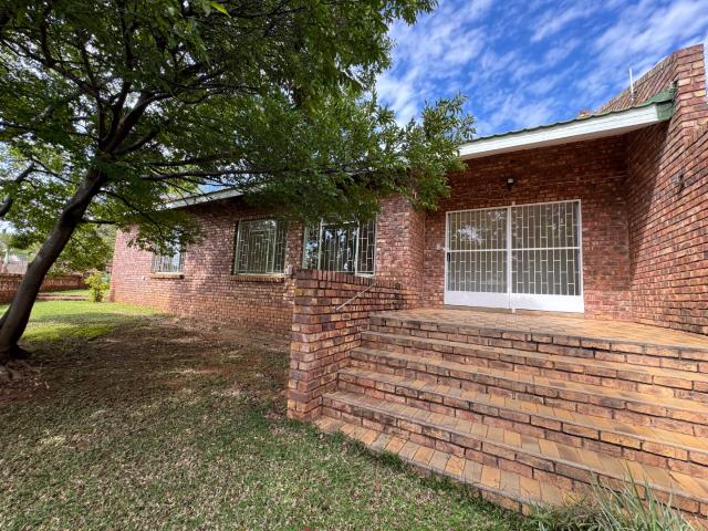 Townhouse for rent in Frances Baard, Northern Cape
