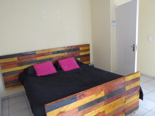Townhouse for rent in Olievenhoutbos, Gauteng
