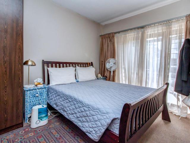 Townhouse for rent in Randburg, Gauteng