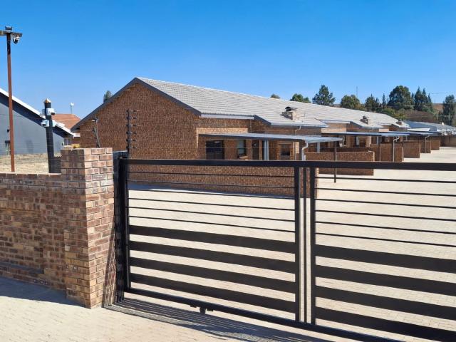 Townhouse for rent in Ehlanzeni, Mpumalanga