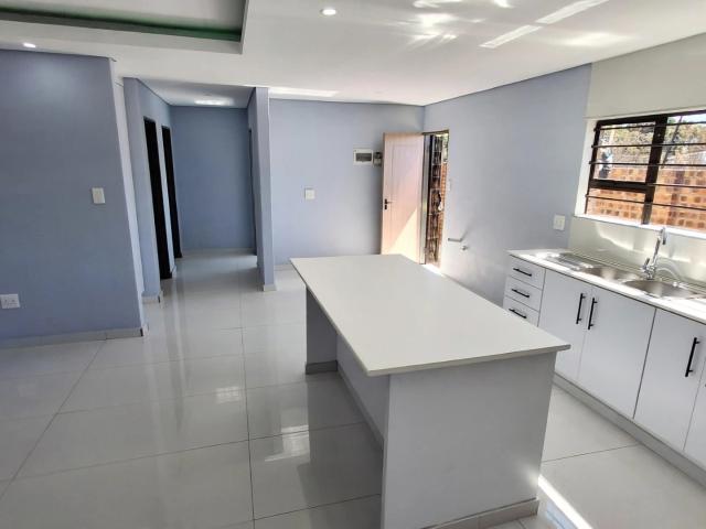Townhouse for rent in Ehlanzeni, Mpumalanga