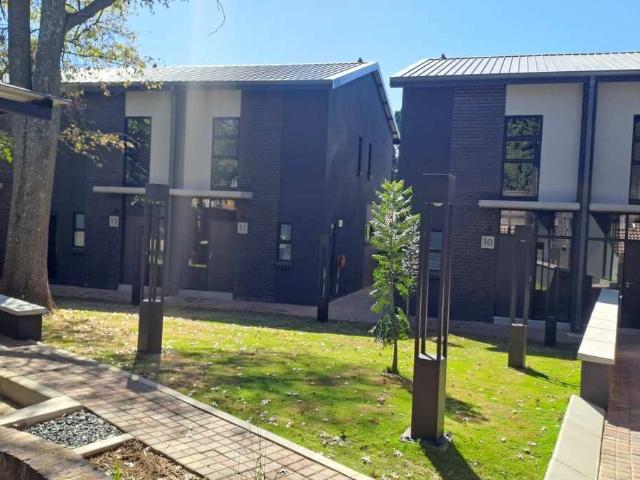 House for rent in Waterkloof, Gauteng