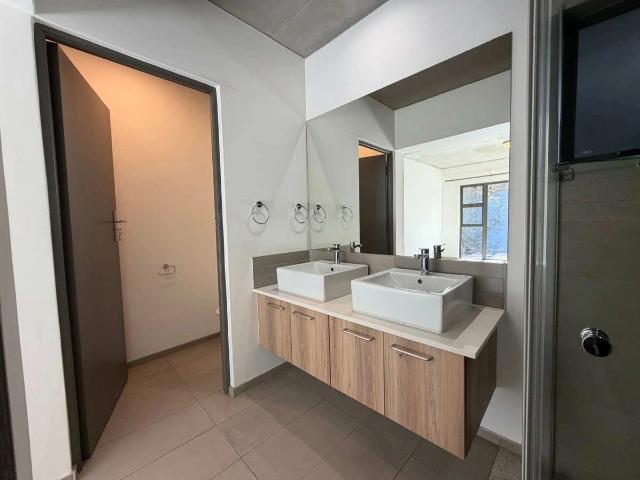 House for rent in Waterkloof, Gauteng