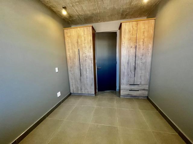 Townhouse for rent in Waterkloof, Gauteng