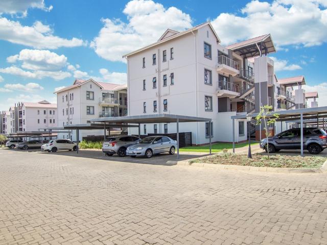 Townhouse for rent in Alexandra, Gauteng