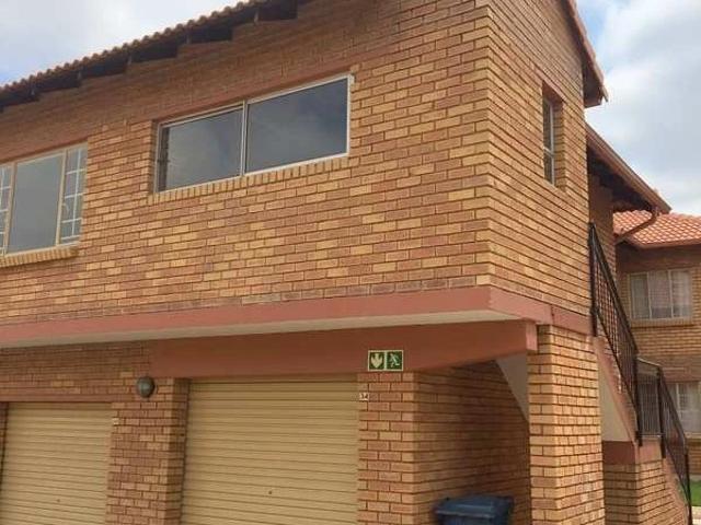 House for rent in Waterkloof, Gauteng