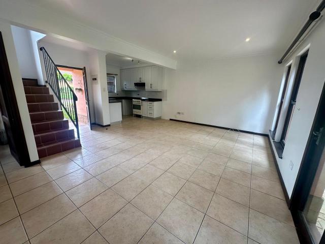 Townhouse for rent in Hillcrest, Kwazulu-natal