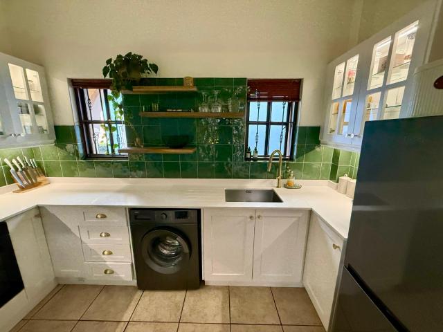 Townhouse for rent in Hillcrest, Kwazulu-natal