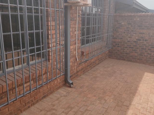 Townhouse for rent in Postmasburg, Northern Cape