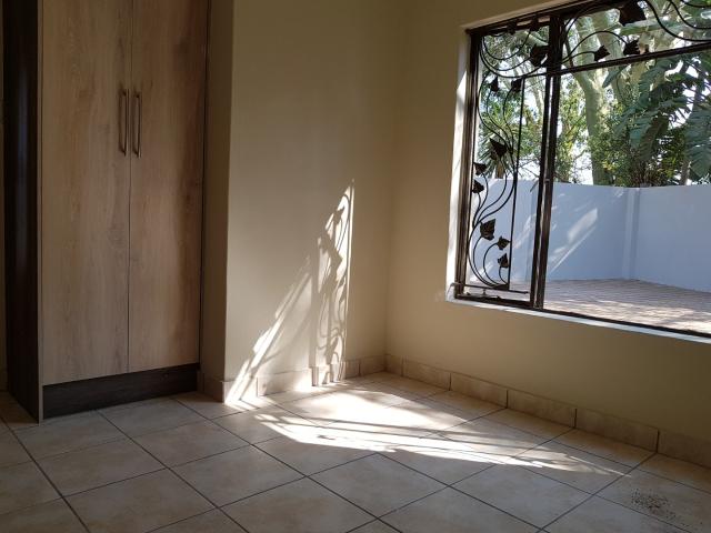 Townhouse for rent in Waterkloof, Gauteng