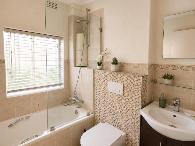 Townhouse for rent in Alexandra, Gauteng