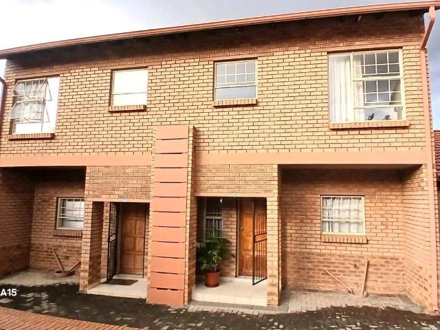 House for rent in Waterkloof, Gauteng