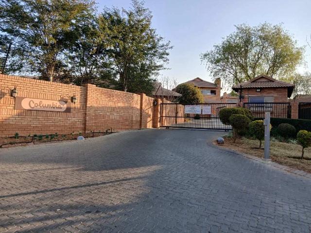 House for rent in Waterkloof, Gauteng