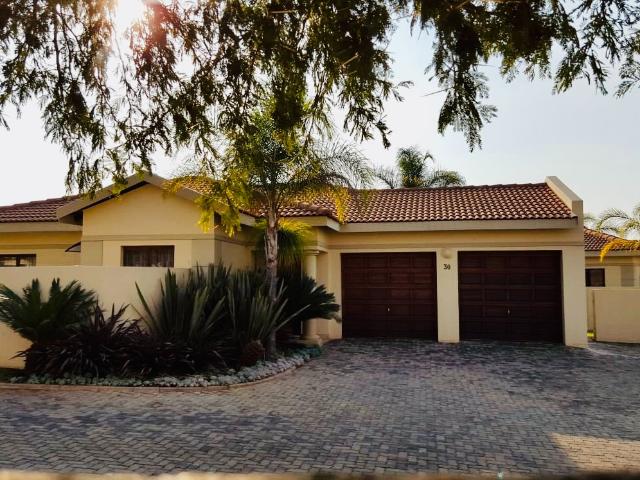 Townhouse for rent in Kungwini, Gauteng