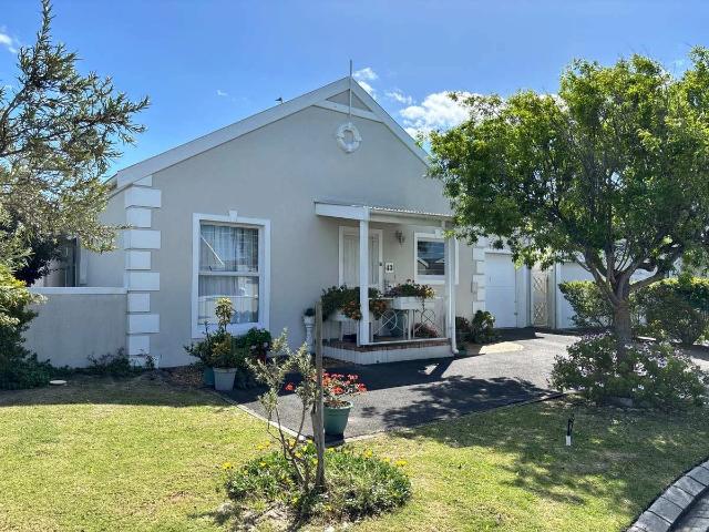 House for rent in Sunridge, Table View