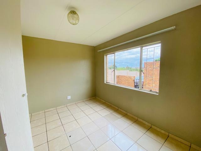 Townhouse for rent in Ekurhuleni, Gauteng