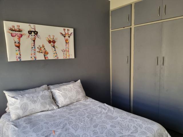 Townhouse for rent in Vosloorus, Gauteng