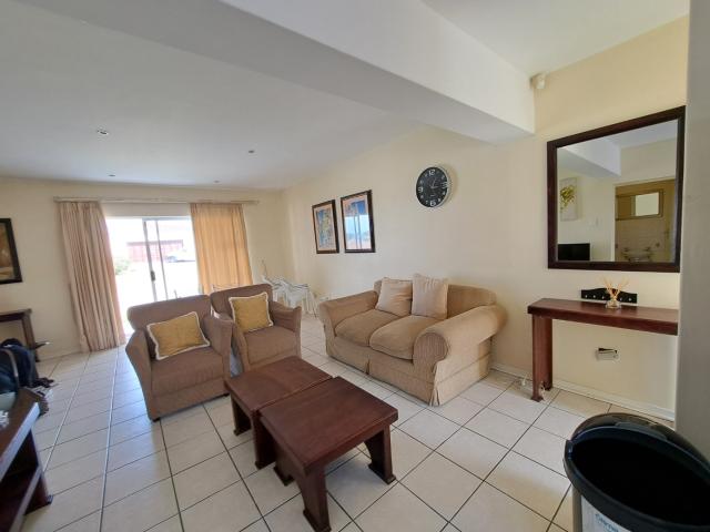 Townhouse for rent in Bushmans River Mouth, Eastern Cape