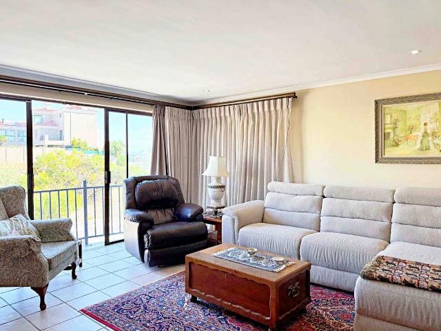 House for rent in Sunridge, Table View