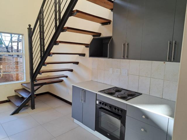 Townhouse for rent in Nooitgedacht, Gauteng